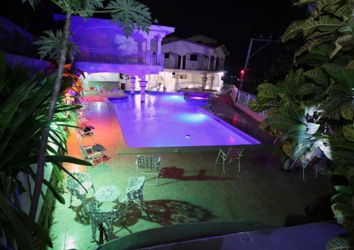 Residence Royale Hotel is a destination that effortlessly blends rich history, vibrant culture, and stunning natural beauty